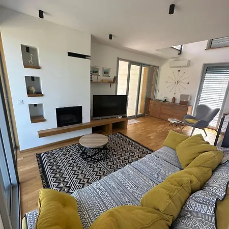 House Mostir * Ugljan